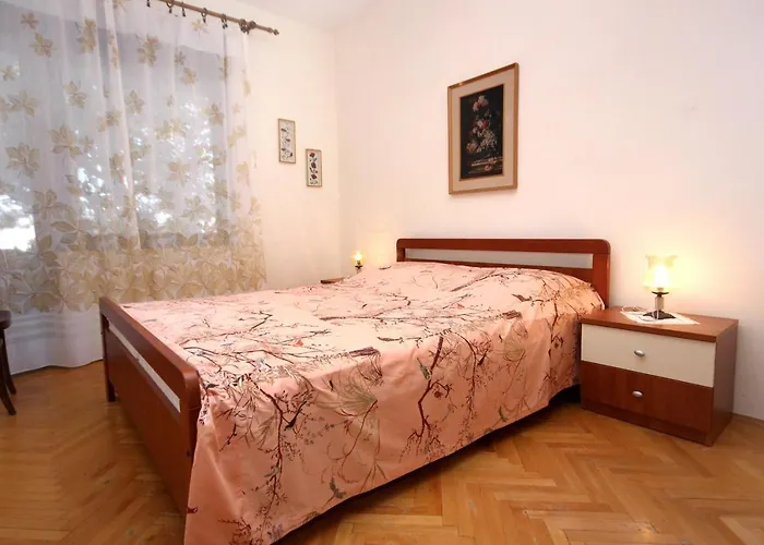 Arbanija 9423a *