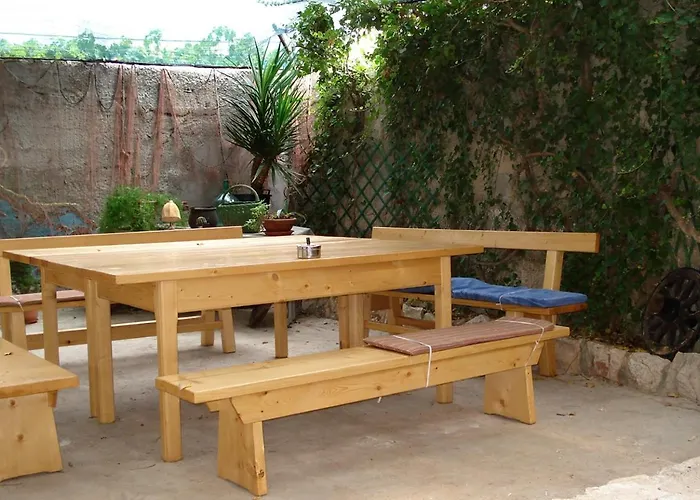 Arbanija 9423a 公寓 特罗吉尔