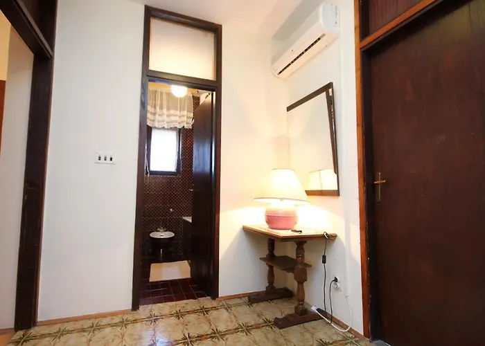 Διαμέρισμα Arbanija 9423a *